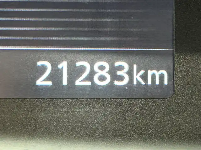 日産 セレナ ハイウェイスター Vセレクション 大阪府 2017(平29)年 2.2万km ダイヤモンドブラック ProPILOT 純正9incナビ(フルセグ/DVD再生/Bluetooth) 360カメラ 後席モニター デジタルインナーミラー ETC 衝突軽減 レーダークルコン パークアシスト ドラレコ