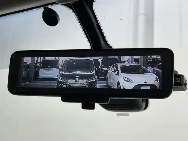 日産 セレナ ハイウェイスター Vセレクション 大阪府 2017(平29)年 2.2万km ダイヤモンドブラック ProPILOT 純正9incナビ(フルセグ/DVD再生/Bluetooth) 360カメラ 後席モニター デジタルインナーミラー ETC 衝突軽減 レーダークルコン パークアシスト ドラレコ