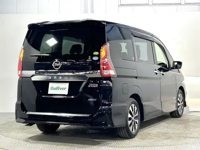 日産 セレナ ハイウェイスター Vセレクション 大阪府 2017(平29)年 2.2万km ダイヤモンドブラック ProPILOT 純正9incナビ(フルセグ/DVD再生/Bluetooth) 360カメラ 後席モニター デジタルインナーミラー ETC 衝突軽減 レーダークルコン パークアシスト ドラレコ
