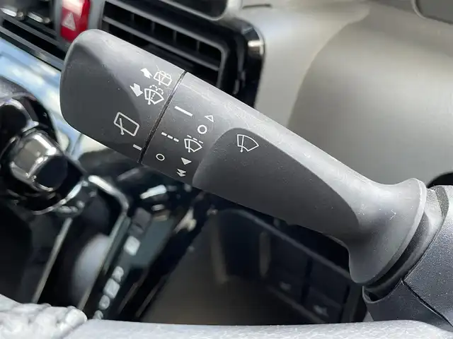 ダイハツ タント カスタム RS セレクション 大阪府 2020(令2)年 9.8万km レーザーブルークリスタルシャイン (株)IDOMが運営する【じしゃロン東大阪店】の自社ローン専用車両になりますこちらは現金またはオートローンご利用時の価格です。自社ローンご希望の方は別途その旨お申付け下さい/ワンオーナー/純正9インチナビ【NSZN-Y70DS】/(AM/FM/CD/DVD/SD/iPod/BT/フルセグTV)/バックカメラ/スマートアシスト３/・衝突警報機能/・衝突回避支援ブレーキ機能/・車線逸脱警報機能/・誤発進抑制機能（前方・後方）/・先行車発進お知らせ機能/クリアランスソナー/360°ドライブレコーダー/ビルトインETC/アダプティブクルーズコントロール/オートハイビーム/革巻きステアリング/ステアリングリモコン/ハーフレザーシート/D/N席シートヒーター/LEDヘッドライト/電動格納ミラー/両側電動ドア/純正フロアマット/純正ドアバイザー/スマートキー＆プッシュスタート/取説＆保証書/スペアスマートキー