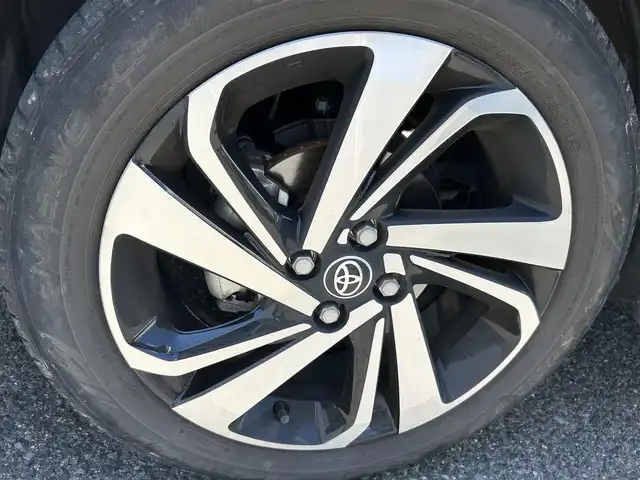 トヨタ ライズ Z 長崎県 2021(令3)年 6.8万km ナチュラルベージュマイカM ワンオーナー/純正9インチディスプレイオーディオ(BT/ラジオ/TV/Apple　Carplay/Android　Auto)/プッシュスタート/スマートキー/スペアキー/MTモード付AT/全車速追従機能付ACC/前後ドラレコ/ビルトインETC/デジタルインナーミラー/純正フロアマット/ドアバイザー/純正17インチアルミホイール/前席シートヒーター/ABS/VSC・TRC/イモビライザーシステム/スマートアシスト/前後コーナーセンサー/アイドリングストップ/LKC/SRSダブル・サイドエアバッグ/SRSカーテンエアバッグ/オートライト/取扱説明書/保証書/記録簿