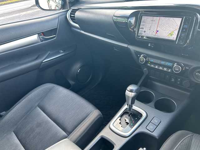 トヨタ ハイラックス Z 千葉県 2021(令3)年 10.7万km オキサイドブロンズM ナビＡＶＩＣ－ＲＷ７１１　バックカメラ　セーフティセンス　ＰＣＳ　ＬＤＡ　クルコン　ＤＶＤ　フルセグＴＶ　ＤＡＣ　サイドステップ　バックセンサー　ＬＥＤライト　オートライト　１７インチＡＷ