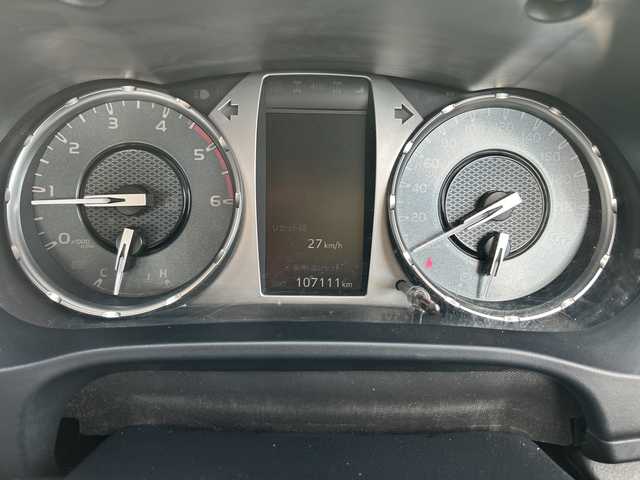 トヨタ ハイラックス Z 千葉県 2021(令3)年 10.7万km オキサイドブロンズM ナビＡＶＩＣ－ＲＷ７１１　バックカメラ　セーフティセンス　ＰＣＳ　ＬＤＡ　クルコン　ＤＶＤ　フルセグＴＶ　ＤＡＣ　サイドステップ　バックセンサー　ＬＥＤライト　オートライト　１７インチＡＷ