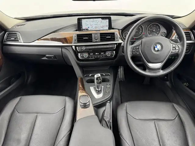 ＢＭＷ ３２０ｄ ラグジュアリー 福岡県 2018(平30)年 2.5万km 黒 純正ナビ/フルセグTV/ＥＴＣ　/ドライブレコーダー　/バックカメラ　/レーダークルーズコントロール　/ＢＳＭ　/レーンキープ　/クリアランスソナー　/横滑り防止装置　/アイドリングストップ/シートヒーター　/レザーシート　/パワーシート　/純正１７インチＡＷ　/ＬＥＤ