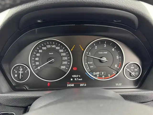 ＢＭＷ ３２０ｄ ラグジュアリー 福岡県 2018(平30)年 2.5万km 黒 純正ナビ/フルセグTV/ＥＴＣ　/ドライブレコーダー　/バックカメラ　/レーダークルーズコントロール　/ＢＳＭ　/レーンキープ　/クリアランスソナー　/横滑り防止装置　/アイドリングストップ/シートヒーター　/レザーシート　/パワーシート　/純正１７インチＡＷ　/ＬＥＤ