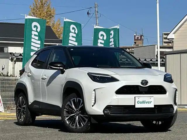 トヨタ ヤリスクロス Z 宮城県 2021(令3)年 1.8万km ブラックマイカ/ホワイトパールクリスタルシャイン 2トーン /ワンオーナー//ディスプレイオーディオナビ//FM/AM/BT/USB/スマートフォン連携//アラウンドビューモニター//ハーフレザーシート//前席シートヒーター/D席パワーシート//レーダークルーズコントロール//プリクラッシュセーフティ//クリアランスソナー//ブラインドスポットモニター//レーンキープアシスト//ビルトインETC//LEDヘッドライト/オートハイビーム//社外AWスタッドレスタイヤ積込(205/65R16)