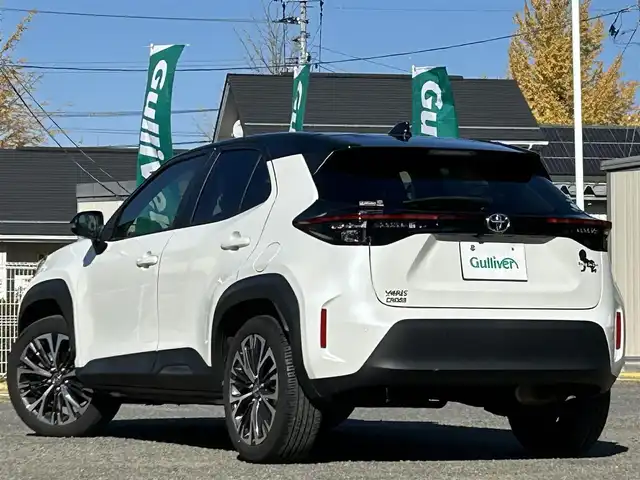 トヨタ ヤリスクロス Z 宮城県 2021(令3)年 1.8万km ブラックマイカ/ホワイトパールクリスタルシャイン 2トーン /ワンオーナー//ディスプレイオーディオナビ//FM/AM/BT/USB/スマートフォン連携//アラウンドビューモニター//ハーフレザーシート//前席シートヒーター/D席パワーシート//レーダークルーズコントロール//プリクラッシュセーフティ//クリアランスソナー//ブラインドスポットモニター//レーンキープアシスト//ビルトインETC//LEDヘッドライト/オートハイビーム//社外AWスタッドレスタイヤ積込(205/65R16)