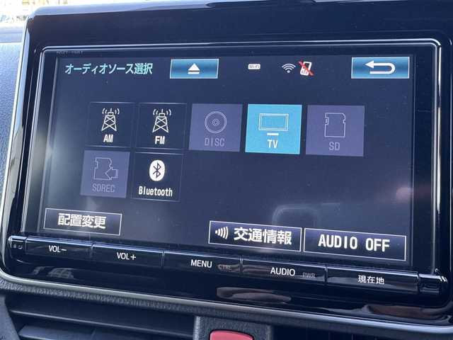 トヨタ ノア Si ダブルバイビー 千葉県 2017(平29)年 2.6万km ダークバイオレットマイカメタリック ワンオーナー/プリクラッシュセーフティ/レーンキープアシスト/クルーズコントロール/純正9インチナビ/バックカメラ/AM/FM/CD/DVD/BT/フルセグTV/TVキャンセラー切替スイッチ付/ビルトインETC/両側パワースライドドア/ハーフレザーシート/2列目ロールサンシェード/ハーフレザーシート/アイドリングストップ/オートマチックハイビーム/オールオートパワーウィンドウ/純正フロアマット/純正ラゲージパーテーションケース/純正16インチAW/LEDヘッドライト/スペアキー1本/保証書・取説/H29・30・R1~6記録簿