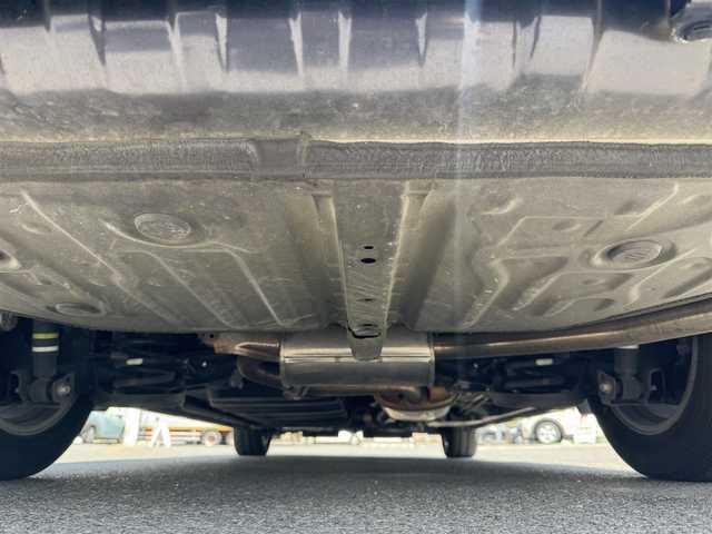 トヨタ ノア Si ダブルバイビー 千葉県 2017(平29)年 2.6万km ダークバイオレットマイカメタリック ワンオーナー/プリクラッシュセーフティ/レーンキープアシスト/クルーズコントロール/純正9インチナビ/バックカメラ/AM/FM/CD/DVD/BT/フルセグTV/TVキャンセラー切替スイッチ付/ビルトインETC/両側パワースライドドア/ハーフレザーシート/2列目ロールサンシェード/ハーフレザーシート/アイドリングストップ/オートマチックハイビーム/オールオートパワーウィンドウ/純正フロアマット/純正ラゲージパーテーションケース/純正16インチAW/LEDヘッドライト/スペアキー1本/保証書・取説/H29・30・R1~6記録簿