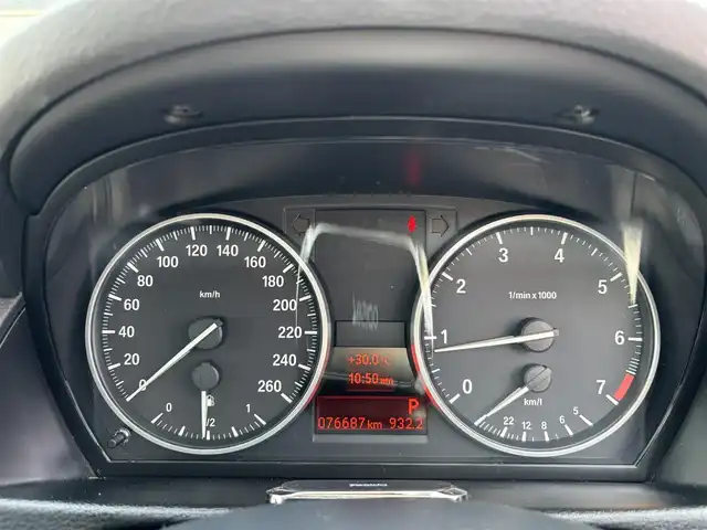 ＢＭＷ Ｘ１ sDrive 18i 京都府 2014(平26)年 7.7万km サファイアブラックP 禁煙車/ETC/AUX/ハーフレザー/キセノン/スマートキー２個/１８インチアルミホイール/保証書/