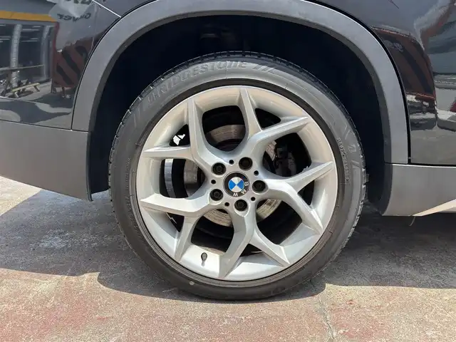 ＢＭＷ Ｘ１ sDrive 18i 京都府 2014(平26)年 7.7万km サファイアブラックP 禁煙車/ETC/AUX/ハーフレザー/キセノン/スマートキー２個/１８インチアルミホイール/保証書/