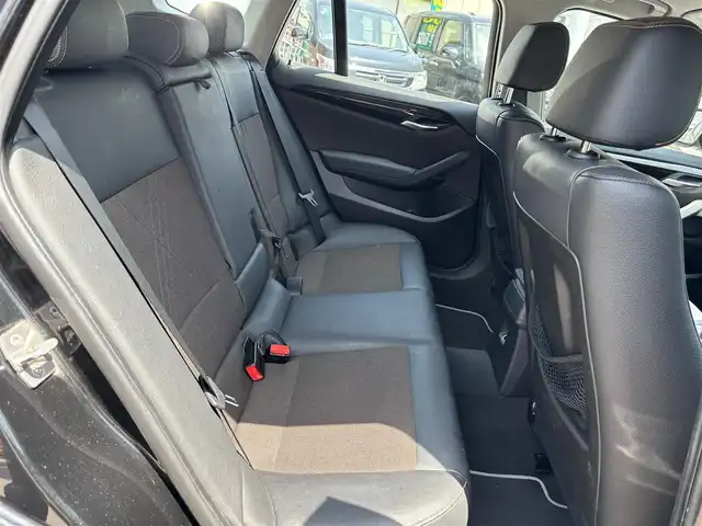 ＢＭＷ Ｘ１ sDrive 18i 京都府 2014(平26)年 7.7万km サファイアブラックP 禁煙車/ETC/AUX/ハーフレザー/キセノン/スマートキー２個/１８インチアルミホイール/保証書/