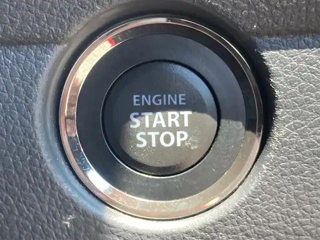スズキ ハスラー J 島根県 2019(令1)年 0.8万km フェニックスレッドパール/ブルーイッシュブラックパール ワンオーナー /社外メモリナビ (CD/DVD/BT/フルセグ)/衝突被害軽減ブレーキ/車線逸脱警告/前方ドライブレコーダー/アイドリングストップ/運転席シートヒーター/オートライト/LEDヘッドライト/ステアリングリモコン/電動格納ミラー/純正ドアバイザー/純正フロアマット/社外AW付きスタッドレスタイヤ積み込み/取扱説明書/保証書/スペアキー×1