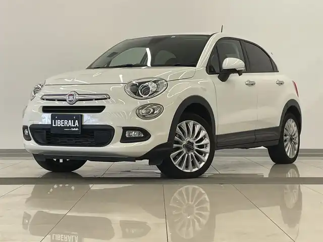 フィアット ５００Ｘ ポップスタープラス 岡山県 2017(平29)年 4.9万km BIANCO GHIACCIO ワンオーナー/社外メモリナビ【AVIC-RL05】/(DVD/ワンセグTV/Bluetooth/USB/MSV)/バックカメラ/クルーズコントロール/衝突軽減ブレーキ/ブラインドスポットモニター/HIDヘッドライト/スマートキー/ETC/レザーシート/前席パワーシート/前席シートヒーター/レーンアシスト/パドルシフト/横滑り防止機能/純正18インチアルミホイール/保証書/取扱説明書