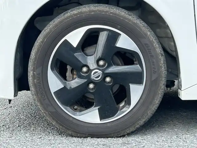 日産 ルークス ハイウェイスター X 茨城県 2020(令2)年 7.9万km ホワイトパール 純正ナビ/フルセグTV/Bluetooth接続/全方位カメラ/両側パワースライド/純正ドアバイザー/DVD再生機能/クリアランスソナー/LEDヘッドライト/純正フロアマット/純正１４インチアルミホイール/スマートキー/プッシュスタート