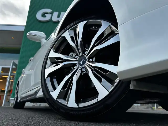トヨタ クラウン ハイブリッド S Cパッケージ 宮城県 2019(令1)年 1.4万km ホワイトパールクリスタルシャイン ムーンルーフ/＝＝＝/モデリスタエアロ（F/S/R）/モデリスタ19インチAW/セーフティセンス/・プリクラッシュセーフティ/・レーントレーシングアシスト/・レーダークルーズコントロール/・オートマチックハイビーム/・ロードサインアシスト/・先行車発進告知機能/ブラインドスポットモニター/リアクロストラフィックオートブレーキ/リアクロストラフィックアラート/カラーヘッドアップディスプレイ/純正ナビ/・CD/DVD/・Bluetooth/・フルセグTV/バックカメラ/ビルトインETC/ドライブレコーダー/AC100V/100Wコンセント/パワーシート/シートヒーター/ステアリグヒーター/革巻きステアリング/ステアリングスイッチ/パドルシフト/電動パーキングブレーキ/ブレーキホールド/LEDヘッドランプ/フォグランプ/オートライト/スマートキー＆プッシュスタート/電動格納ミラー/純正フロアマット/純正ドアバイザー/W/サイド/カーテンエアバッグ