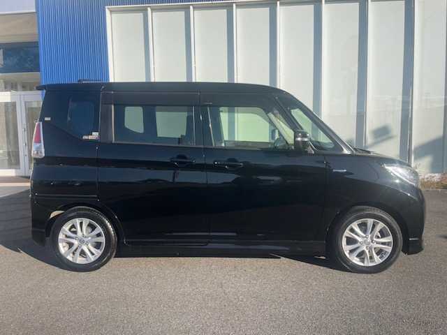 三菱 デリカＤ：２ ハイブリッドMZ 福島県 2016(平28)年 8.4万km スーパーブラックP (株)IDOMが運営する【じしゃロンいわき店】の自社ローン対象車両になります。こちらは現金ご利用時の価格です。自社ローンご希望の方は別途その旨お申付け下さい。//登録時83449km/HID/純正フォグ/純正アルミ15インチ/社外ナビ・TV/　CD/DVD/BT/フルセグ/バックカメラ/両側パワースライドドア/純正フロアマット/ドアバイザー/ドラレコ/スマートキー