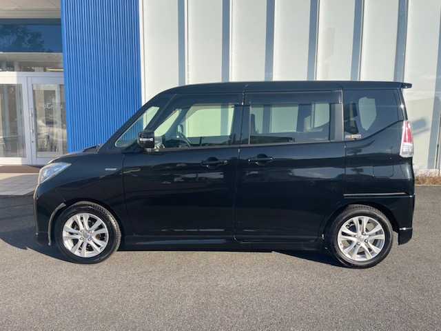 三菱 デリカＤ：２ ハイブリッドMZ 福島県 2016(平28)年 8.4万km スーパーブラックP (株)IDOMが運営する【じしゃロンいわき店】の自社ローン対象車両になります。こちらは現金ご利用時の価格です。自社ローンご希望の方は別途その旨お申付け下さい。//登録時83449km/HID/純正フォグ/純正アルミ15インチ/社外ナビ・TV/　CD/DVD/BT/フルセグ/バックカメラ/両側パワースライドドア/純正フロアマット/ドアバイザー/ドラレコ/スマートキー