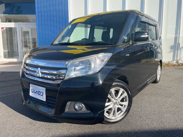 三菱 デリカＤ：２ ハイブリッドMZ 福島県 2016(平28)年 8.4万km スーパーブラックP (株)IDOMが運営する【じしゃロンいわき店】の自社ローン対象車両になります。こちらは現金ご利用時の価格です。自社ローンご希望の方は別途その旨お申付け下さい。//登録時83449km/HID/純正フォグ/純正アルミ15インチ/社外ナビ・TV/　CD/DVD/BT/フルセグ/バックカメラ/両側パワースライドドア/純正フロアマット/ドアバイザー/ドラレコ/スマートキー