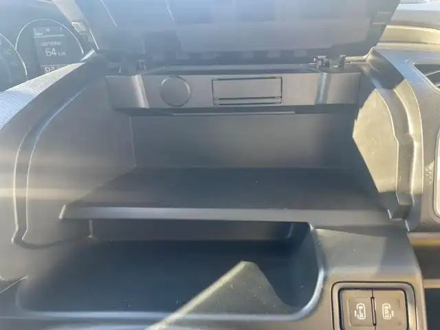 三菱 デリカＤ：２ ハイブリッドMZ 福島県 2016(平28)年 8.4万km スーパーブラックP (株)IDOMが運営する【じしゃロンいわき店】の自社ローン対象車両になります。こちらは現金ご利用時の価格です。自社ローンご希望の方は別途その旨お申付け下さい。//登録時83449km/HID/純正フォグ/純正アルミ15インチ/社外ナビ・TV/　CD/DVD/BT/フルセグ/バックカメラ/両側パワースライドドア/純正フロアマット/ドアバイザー/ドラレコ/スマートキー