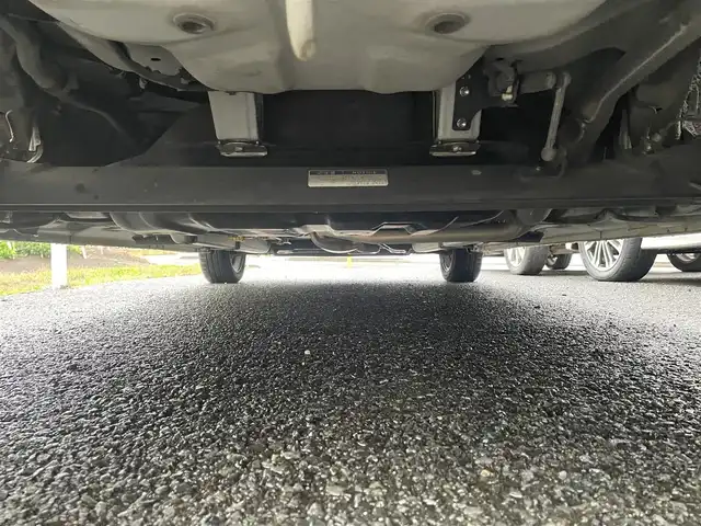 ダイハツ タント カスタム RS トップED SAⅡ 神奈川県 2015(平27)年 8.6万km パール (株)IDOMが運営する【じしゃロンOO店】の自社ローン専用車両になりますこちらは現金またはオートローンご利用時の価格です。自社ローンご希望の方は別途その旨お申付け下さい/両側パワースライド/スマートキー/ハーフレザーシート/スマートアシスト/オートライト/ＬＥＤライト/16インチＡＷ/取扱説明書