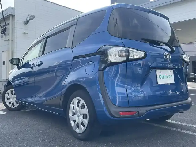 トヨタ シエンタ G 長崎県 2016(平28)年 9万km コバルトブルーメタリック 純正SDナビ/・AM/FM/CD/DVD/BT/フルセグTV/バックカメラ/ステアリングスイッチ/両側パワースライドドア/ビルトインETC/ライトレベライザー/アイドリングストップ/フロアマット/ドアバイザー/革巻きステアリング/保証書/取扱説明書/ナビ取扱説明書/スペアキー