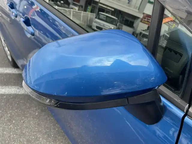 トヨタ シエンタ G 長崎県 2016(平28)年 9万km コバルトブルーメタリック 純正SDナビ/・AM/FM/CD/DVD/BT/フルセグTV/バックカメラ/ステアリングスイッチ/両側パワースライドドア/ビルトインETC/ライトレベライザー/アイドリングストップ/フロアマット/ドアバイザー/革巻きステアリング/保証書/取扱説明書/ナビ取扱説明書/スペアキー