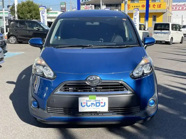 トヨタ シエンタ G 和歌山県 2016(平28)年 9万km コバルトブルーメタリック (株)IDOMが運営する【じしゃロン和歌山店】の自社ローン専用車両になります。こちらは現金またはオートローンご利用時の価格です。自社ローンご希望の方は別途その旨お申付け下さい/純正SDナビ/・AM/FM/CD/DVD/BT/フルセグTV/バックカメラ/ステアリングスイッチ/両側パワースライドドア/ビルトインETC/ライトレベライザー/アイドリングストップ/フロアマット/ドアバイザー/革巻きステアリング/保証書/取扱説明書/ナビ取扱説明書/スペアキー