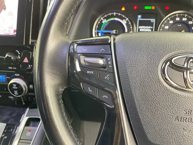 トヨタ アルファードハイブリット S タイプゴールド 道央・札幌 2020(令2)年 5.8万km ホワイトパールクリスタルシャイン ・ワンオーナー /・4WD /・モデリスタエアロ /・シグネチャーイルミブレード（モデリスタ） /・フロントグリルカバー(モデリスタ) /・純正ディスプレイオーディオ /・TV/BT/・TVキャンセラー /・バックカメラ/・純正フリップダウンモニター /・デジタルインナーミラー /・両側パワースライドドア  /・ ToyotaSafetyS e n s e /・プリクラッシュセーフティ /・レーンキープア シ ス ト/・アダプティブハイビーム/・オートマチックハイビーム/・ロードサインアシスト/・クルーズコントロール/・先行車発進お知らせ/・ブレーキホールド/・クリアランスソナー/・ブラインドスポットモニター/・社外ドラレコ（前後）/・ETC2.0