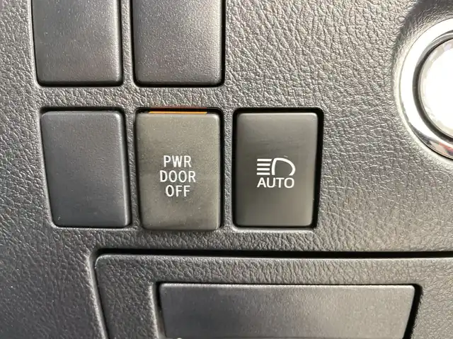 トヨタ アルファードハイブリット S タイプゴールド 道央・札幌 2020(令2)年 5.8万km ホワイトパールクリスタルシャイン ・ワンオーナー /・4WD /・モデリスタエアロ /・シグネチャーイルミブレード（モデリスタ） /・フロントグリルカバー(モデリスタ) /・純正ディスプレイオーディオ /・TV/BT/・TVキャンセラー /・バックカメラ/・純正フリップダウンモニター /・デジタルインナーミラー /・両側パワースライドドア  /・ ToyotaSafetyS e n s e /・プリクラッシュセーフティ /・レーンキープア シ ス ト/・アダプティブハイビーム/・オートマチックハイビーム/・ロードサインアシスト/・クルーズコントロール/・先行車発進お知らせ/・ブレーキホールド/・クリアランスソナー/・ブラインドスポットモニター/・社外ドラレコ（前後）/・ETC2.0