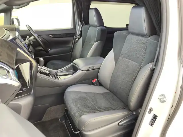 トヨタ アルファードハイブリット S タイプゴールド 道央・札幌 2020(令2)年 5.8万km ホワイトパールクリスタルシャイン ・ワンオーナー /・4WD /・モデリスタエアロ /・シグネチャーイルミブレード（モデリスタ） /・フロントグリルカバー(モデリスタ) /・純正ディスプレイオーディオ /・TV/BT/・TVキャンセラー /・バックカメラ/・純正フリップダウンモニター /・デジタルインナーミラー /・両側パワースライドドア  /・ ToyotaSafetyS e n s e /・プリクラッシュセーフティ /・レーンキープア シ ス ト/・アダプティブハイビーム/・オートマチックハイビーム/・ロードサインアシスト/・クルーズコントロール/・先行車発進お知らせ/・ブレーキホールド/・クリアランスソナー/・ブラインドスポットモニター/・社外ドラレコ（前後）/・ETC2.0