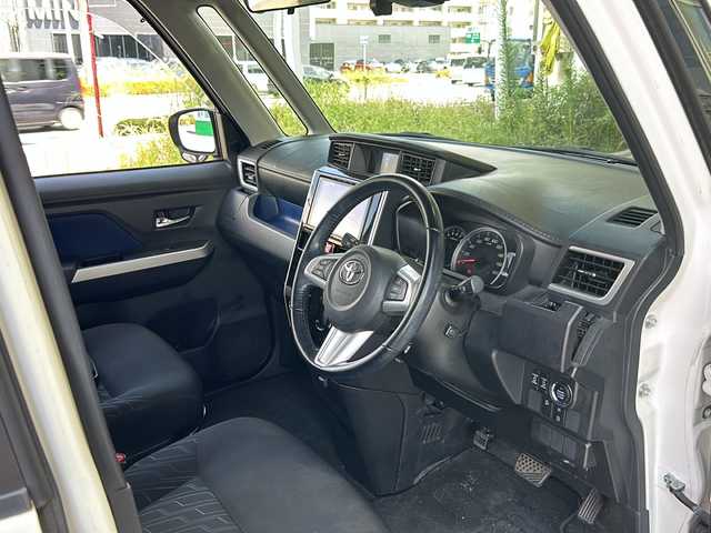 トヨタ タンク カスタムG S 静岡県 2018(平30)年 6.8万km パールホワイトⅢ 純正９インチナビ/バックカメラ/フルセグTV/BT/DVD/クルーズコントロール/両側パワースライドドア/純正LEDヘッドライト/ETC/ドライブレコーダー/アイドリングストップ/スマートキー/プッシュスタートエンジン/横滑り防止装置/オートライト