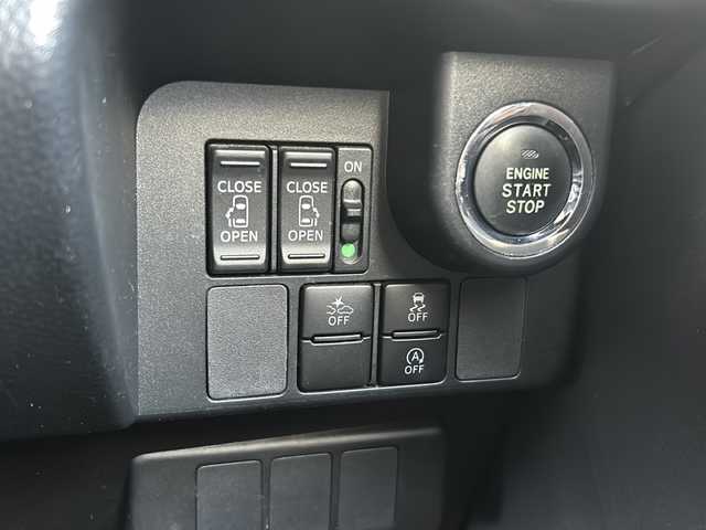 トヨタ タンク カスタムG S 静岡県 2018(平30)年 6.8万km パールホワイトⅢ 純正９インチナビ/バックカメラ/フルセグTV/BT/DVD/クルーズコントロール/両側パワースライドドア/純正LEDヘッドライト/ETC/ドライブレコーダー/アイドリングストップ/スマートキー/プッシュスタートエンジン/横滑り防止装置/オートライト