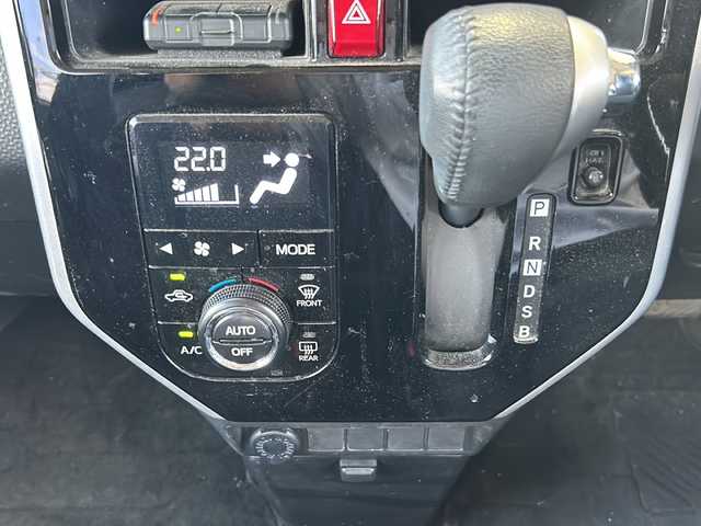 トヨタ タンク カスタムG S 静岡県 2018(平30)年 6.8万km パールホワイトⅢ 純正９インチナビ/バックカメラ/フルセグTV/BT/DVD/クルーズコントロール/両側パワースライドドア/純正LEDヘッドライト/ETC/ドライブレコーダー/アイドリングストップ/スマートキー/プッシュスタートエンジン/横滑り防止装置/オートライト