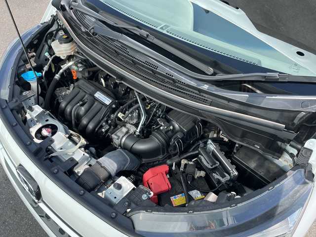 ホンダ フリード ハイブリット G ホンダセンシング 神奈川県 2020(令2)年 2.3万km プラチナホワイトパール 純正SDナビ /ワンセグＴＶ　/両側パワースライドドア /バックカメラ　/クルーズコントロール　/前席シートヒーター　/コーナーセンサー　/純正ドライブレコーダー　/ビルトインETC　/純正フロアマット/LED/取扱説明書/記録簿/保証書/衝突被害軽減システム