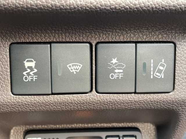 ホンダ フリード ハイブリット G ホンダセンシング 神奈川県 2020(令2)年 2.3万km プラチナホワイトパール 純正SDナビ /ワンセグＴＶ　/両側パワースライドドア /バックカメラ　/クルーズコントロール　/前席シートヒーター　/コーナーセンサー　/純正ドライブレコーダー　/ビルトインETC　/純正フロアマット/LED/取扱説明書/記録簿/保証書/衝突被害軽減システム