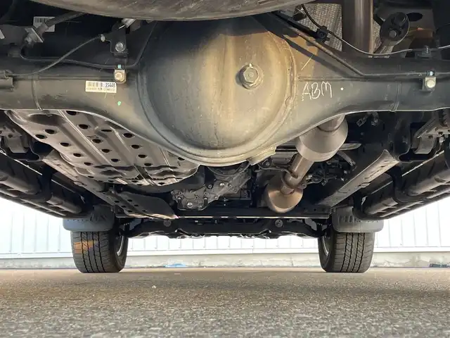 トヨタ ハイラックス Z GRスポーツ 滋賀県 2022(令4)年 2.7万km アティチュードブラックマイカ 純正ディスプレイオーディオ/(Bluetooth/フルセグ/carplay)/トヨタセーフティーセンス/・プリクラッシュセーフティ/・レーンキープアシスト/・標識認識/・先行車発進告知/・アダプティブクルーズコントロール/パノラミックビューモニター/LEDオートライト/フォグ/ハーフレザーシート/D席パワーシート/EGRバグガード/ETC/USB/パドルシフト/ダウンヒルアシスト/デフロック/電動格納ミラー