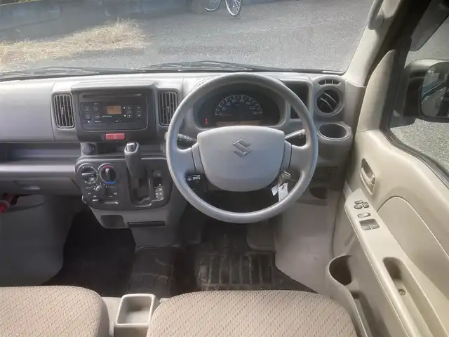 スズキ エブリイ PC リミテッド 埼玉県 2019(平31)年 8.7万km ブルーイッシュブラックパール3 (株)IDOMが運営する【じしゃロン鳩ヶ谷店】の自社ローン専用車両になりますこちらは現金またはオートローンご利用時の価格です。自社ローンご希望の方は別途その旨お申付け下さい/登録時86639km/5AGS車/ハイルーフ/ルーフキャリア/2nd発進スイッチ/オーバーヘッドシェルフ/ドアバイザー/リモコンキー/スペアキー1本/パワーステアリング/前席パワーウインドウ/純正フロアマット/AM/FM/CD/AUX/ETC/ABS/ダブルエアバッグ/電動格納ミラー/ヘッドライトレベライザー