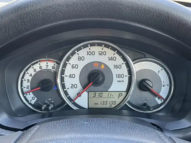 トヨタ カローラ フィールダー 1．5G 静岡県 2012(平24)年 13.4万km シルバーM 1オーナー　/純正ナビ（NSCP-W62）/ワンセグTV　/Bカメラ　/リアセンサー　/ステアリングリモコン　/前方ドラレコ（DRT-H61A）/社外GPSレーダー　/ビルトインETC　/ウィンカーミラー　/デンカク/ヘッドライトレベライザー/フォグランプ/スマートキー/スペアキー/保証書/取説　