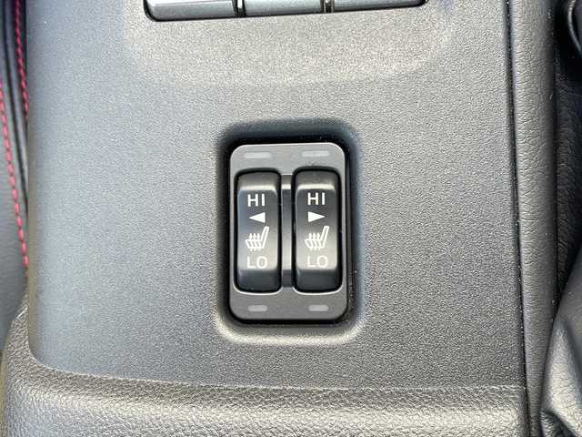 トヨタ ＧＲ８６ RZ 三重県 2023(令5)年 2.5万km クリスタルブラックシリカ 純正９型ナビ/ＭＴ車/ＢＳＭ/バックカメラ/前席シートヒーター/社外全方位ドラレコ/社外ＥＴＣ/バケットシート/革巻きステアリング/ＬＥＤヘッドライト/オートライト/電動格納ミラー/スペアキー/禁煙車