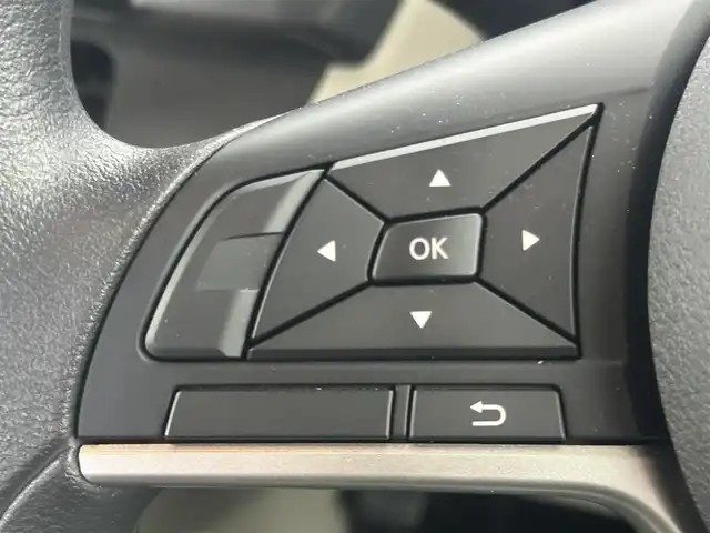 日産 ルークス S 愛知県 2022(令4)年 0.5万km ブラック 社外８インチナビ（KENWOOD）　/（フルセグ／ＢＴ／ＣＤ／ＤＶＤ）　/バックモニター　/衝突軽減システム　/コーナーセンサー　/オートライト　/電動格納ミラー　/ドライブレコーダー　/純正ホイールキャップ