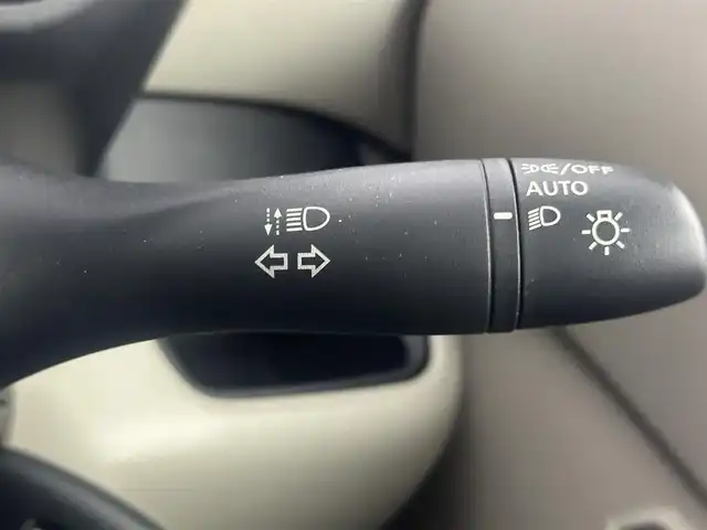 日産 ルークス S 愛知県 2022(令4)年 0.5万km ブラック 社外８インチナビ（KENWOOD）　/（フルセグ／ＢＴ／ＣＤ／ＤＶＤ）　/バックモニター　/衝突軽減システム　/コーナーセンサー　/オートライト　/電動格納ミラー　/ドライブレコーダー　/純正ホイールキャップ