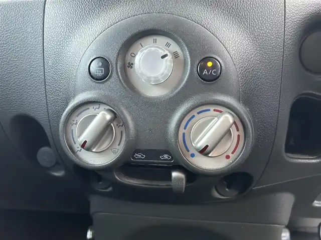 日産 キューブ 15X 茨城県 2010(平22)年 15.4万km 白 社外ナビ/ワンセグTV/キーレスエントリー/純正フロアマット/ベンチシート/社外アルミホイール
