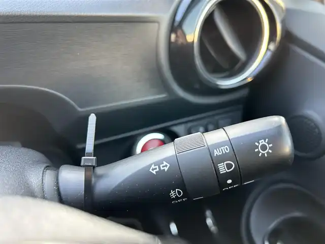 トヨタ アクア G G’s 島根県 2015(平27)年 3.8万km スーパーレッドⅤ 純正ナビ/（Ｂｌｕｅｔｏｏｔｈ/フルセグテレビ/CD/DVD)/バックカメラ/クルーズコントロール/前席シートヒーター/17インチＧ＇ｓアルミホイール/ナノイー/純正LEDヘッドライト/ＬＥＤＢＥＡＭスイッチ/Ｇ＇ｓフロアマット/横滑り防止装置/EV/エコドライブモード