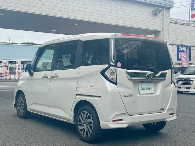 トヨタ ルーミー カスタムG 茨城県 2024(令6)年 0.1万km パールホワイトⅢ ワンオーナー/スマートアシスト/【衝突警報機能・衝突回避支援ブレーキ機能・車線逸脱警報・ブレーキ制御付誤発進抑制機能・ふらつき警報】/純正ナビ/【AM/FM/CD/DVD/BT/フルセグ】/パノラミックビューモニター/両側パワースライドドア/（両側ウェルカムパワースライドドア）/アダプティブクルーズコントロール/ETC2.0/前後録画ドライブレコーダー/コーナーセンサー/前席シートヒーター/オートライト/LEDヘッドライト/フォグランプ/プッシュスタート/スマートスペアキー×１/新車保証書/取扱説明書