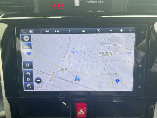 トヨタ ルーミー カスタムG 茨城県 2024(令6)年 0.1万km パールホワイトⅢ ワンオーナー/スマートアシスト/【衝突警報機能・衝突回避支援ブレーキ機能・車線逸脱警報・ブレーキ制御付誤発進抑制機能・ふらつき警報】/純正ナビ/【AM/FM/CD/DVD/BT/フルセグ】/パノラミックビューモニター/両側パワースライドドア/（両側ウェルカムパワースライドドア）/アダプティブクルーズコントロール/ETC2.0/前後録画ドライブレコーダー/コーナーセンサー/前席シートヒーター/オートライト/LEDヘッドライト/フォグランプ/プッシュスタート/スマートスペアキー×１/新車保証書/取扱説明書