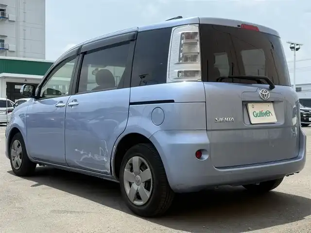 トヨタ シエンタ DICE G 東京都 2015(平27)年 4.7万km ライトブルーメタリック ナビ/バックカメラ/パワースライドドア（助手席側）/ETC/横滑り防止装置/SNOW MODE/ION CLEAN/電動格納機能付ポール