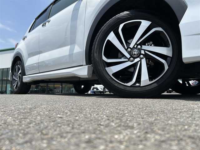 トヨタ ライズ Z 愛媛県 2023(令5)年 2.2万km シャイニングホワイトパール 禁煙車/登録時走行距離：21893km/モデリスタエアロパーツ/ETC/LEDヘッドライト/前後ドライブレコーダー/アダプティブクルーズコントロール/前後コーナーセンサー/ブラインドスポットモニター/シートヒーター/純正ナビ/BT/AM・FM/Apple CarPlay/AndroidAuto/全方位バックモニター/シートカバー