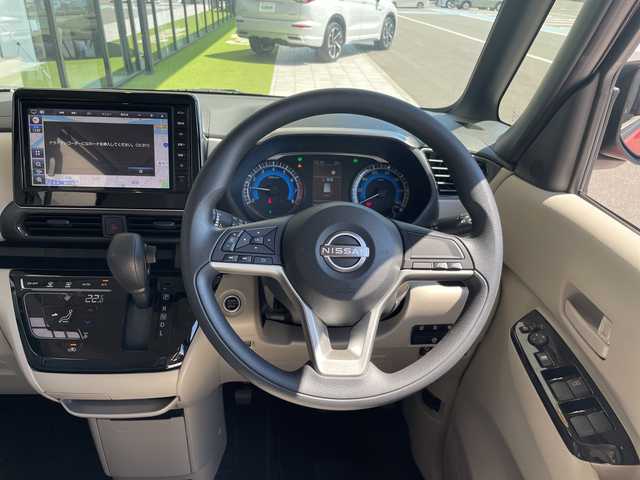 日産 ルークス X 愛知県 2023(令5)年 0.4万km ブロッサムピンク 純正9型ナビ/全方位カメラ/エマージェンシーブレーキ/両側パワースライドドア/ハンズフリースライドドア/コーナーセンサー/ドライブレコーダー/フルセグ/LEDヘッドライト/スマートキー/プッシュスタート