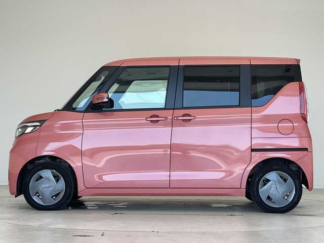 日産 ルークス X 愛知県 2023(令5)年 0.4万km ブロッサムピンク 純正9型ナビ/全方位カメラ/エマージェンシーブレーキ/両側パワースライドドア/ハンズフリースライドドア/コーナーセンサー/ドライブレコーダー/フルセグ/LEDヘッドライト/スマートキー/プッシュスタート